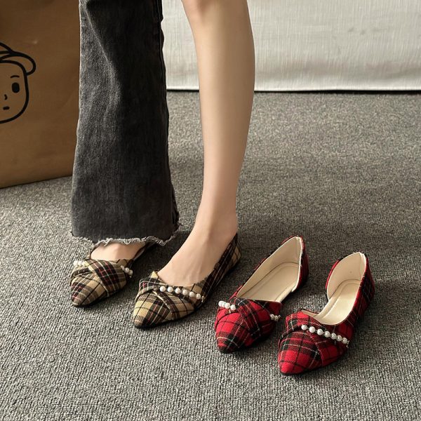 081de210-bd53-4858-8227-228cdd5ddf19.jpg New Vintage Scoop Pointed Beaded Knot Plaid Low Heel Shoes