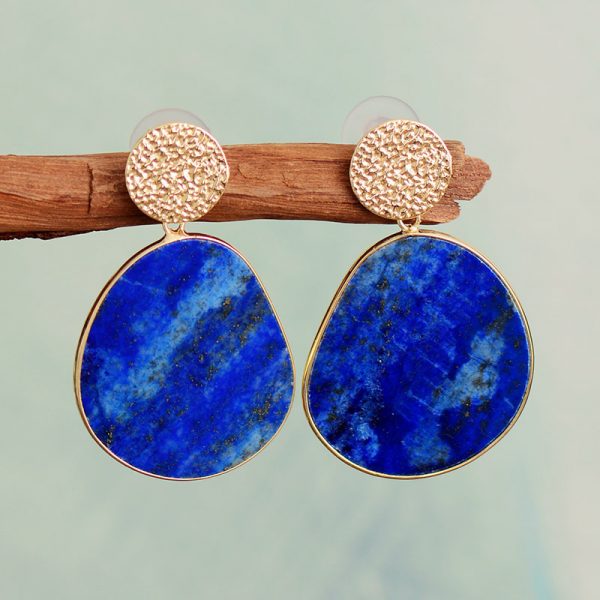 22b19da5-c370-40f7-9965-7df67f7e0795.jpg High Quality Popular Old Money Style Natural Stone Crystal Eardrops Earrings