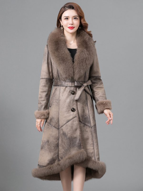97729a62-56b6-458a-8f23-4fd378219526.jpg Real Fur One Woman Coat Thickened