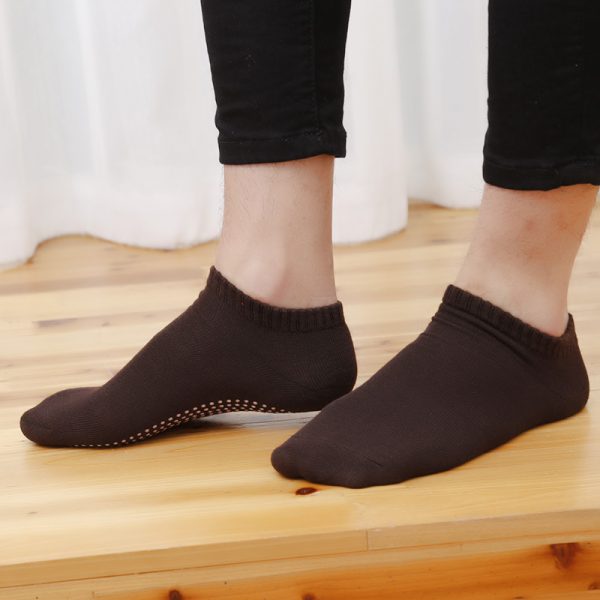 Men's non-slip sports socks