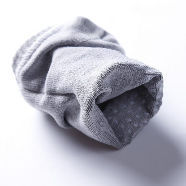 Men's non-slip sports socks