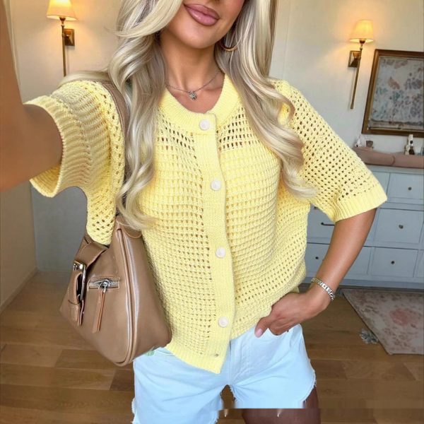 New Hollow-out Knitted Short-sleeve Cardigan Jacket