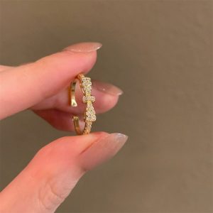 Ins Aesthetic Colored Enamel Ring, Elegant Butterfly Design, Niche Luxe Purple Versatile Women Ornament