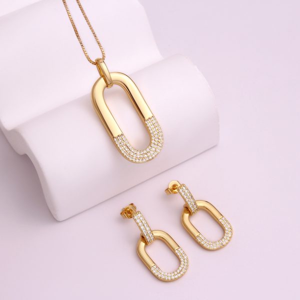 Oval Inlaid Zircon Ear Stud Necklace Female