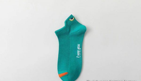Ear-loop Mesh Breathable Sweat-wicking Low-top Youth Trendy Basketball Socks