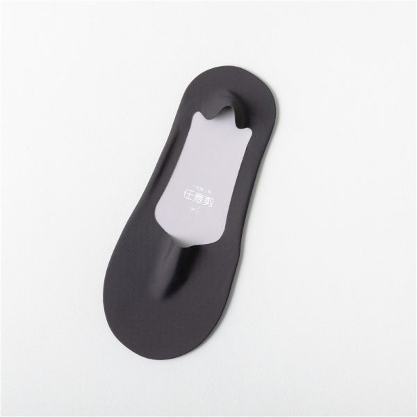 Men's Thin Arbitrary Cut Ice Silk Seamless Low Cut Socks