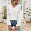 Long-sleeve Figure-flattering Top Thats Breathable And Comfortable